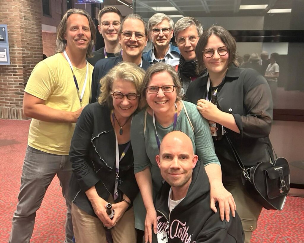 Gruppenfoto mit 9 BDG-Mitgliedern